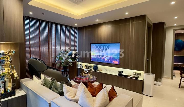 Jual Apartemen The Masterpiece 2 Kamar Tidur Good Furnish