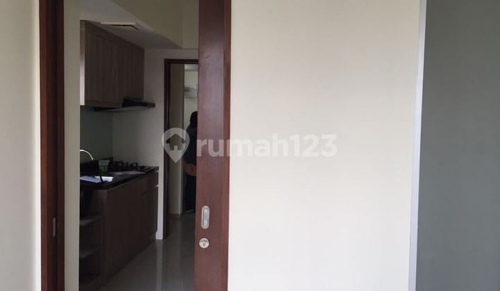 For quick sale, ready-to-occupy strategic apartment at The Accent Bintaro Jaya, Bintaro Tangerang Banten