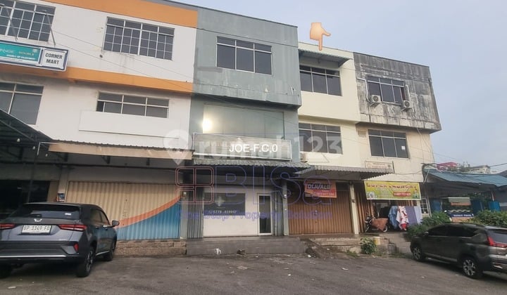 Dijual Ruko 3,5 Lt Semi Furnish di Komplek Galaxi Center Tj Riau Sekupang Batam Ruko di Komplek Pertokoan Galaxy Park, Jl. Raya Marina City, Tanjung Riau, Sekupang, Kota Batam, Kepulauan Riau, Indonesia, 29425, Sekupang 60.0 M² Semi Furnished HGB