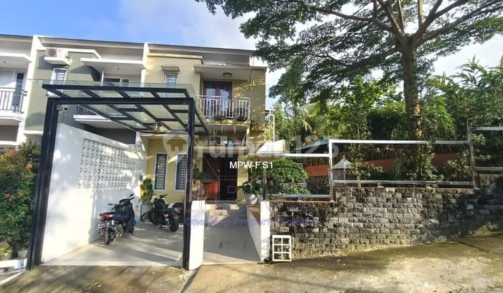 For Rent Semi-Furnished House In Tiban House 2 Nice Houses in Tiban Indah Townhouse Complex, Jl. Natuna, Tiban Indah, Sekupang, Riau Islands, Batam City, Sekupang, 29426, Tiban
