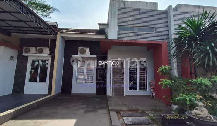 For Sale Beautiful and Petite House in the Strategic Area of Batam Centre The Central Sukajadi.
