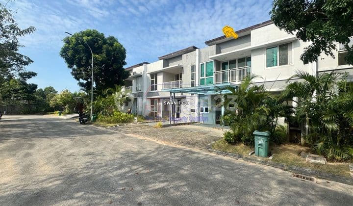 For Sale 2-Storey Elite House at The Home Southlink Golf, Jl Gajahmada Sekupang.