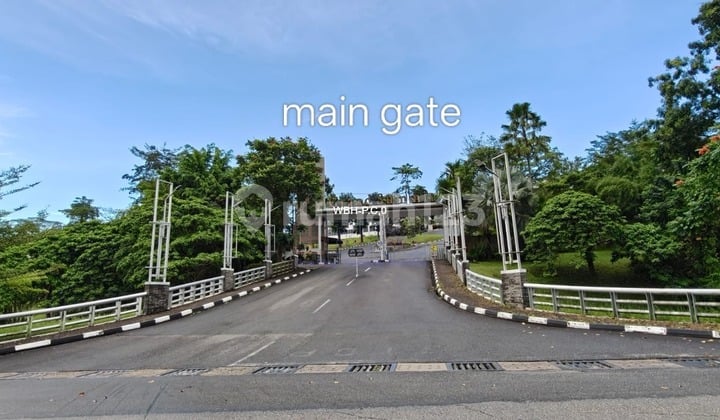 Luxury 2-Storey House At Grand Summit