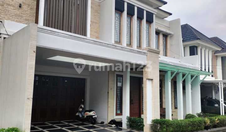 Rumah The Pavillion Ciracas Strategis