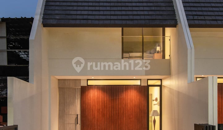 Rumah Baru Lokasi Strategis Duren Sawit, Jakarta Timur