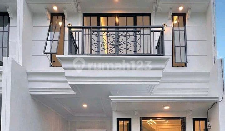 Dijual Dumah Baru Mewah Bebas Banjir Strategis (Snt) Jaksel