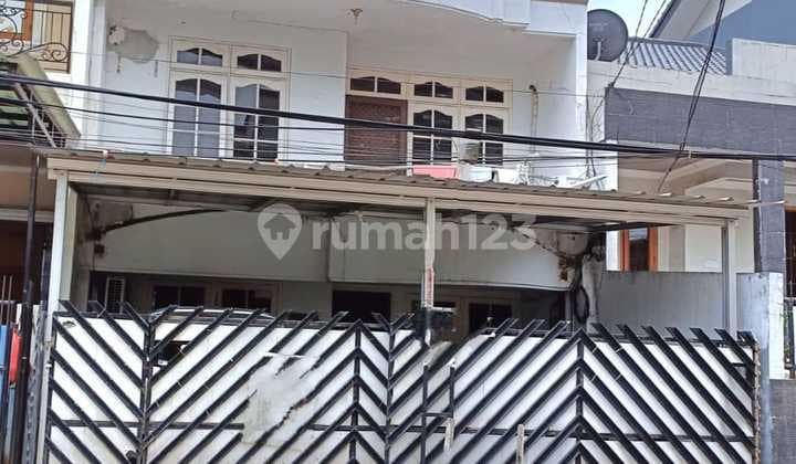 Rumah 2 Lt Tusagading Ayu Kelapa Gading Jakarta Utara