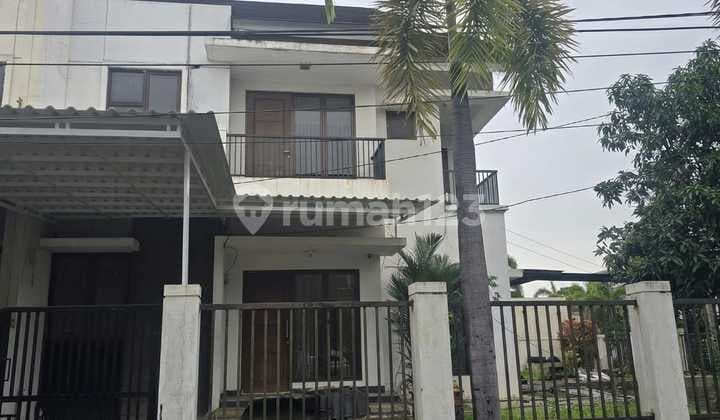 For Rent 2-Story House in Aralia Cluster Harapan Indah Bekasi