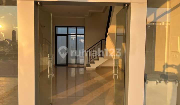 Disewakan Ruko 4 Lantaidi Summarecon Crown Gading Bekasi