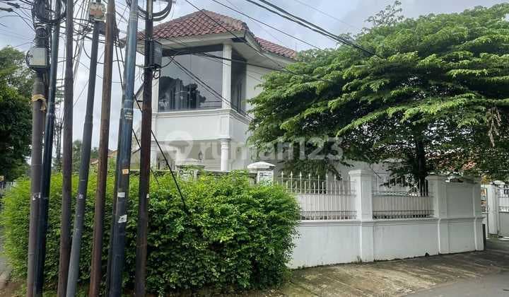 Di Jual Cepat Rumah di Cipete Selatan, Kec Cilandak, Jakarta Selatan.