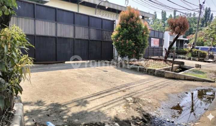 Warehouse for Sale in the Warehouse and Industrial Area in Medan Satria, Bekasi