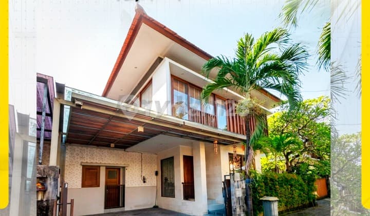 Rumah Mewah 2 Lantai Bangunan Modern di Panjer Denpasar Bali