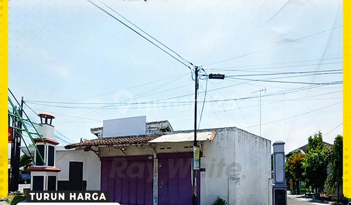 Rumah di Kadipiro Solo Akses Pinggir Jalan bisa untuk Usaha Toko
