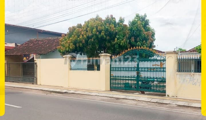 Tanah Bonus Bangunan di Nusukan Solo Akses Pinggir Jalan Raya