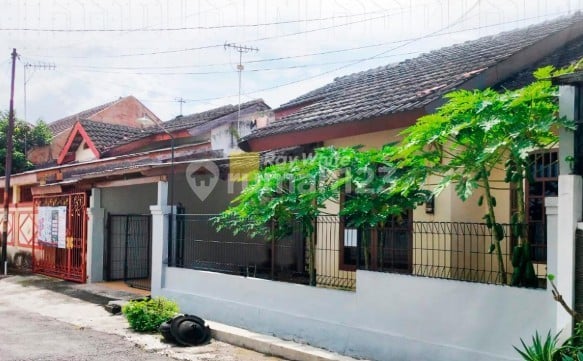 Rumah Luas di Baturan di Bawah 1 Milyar