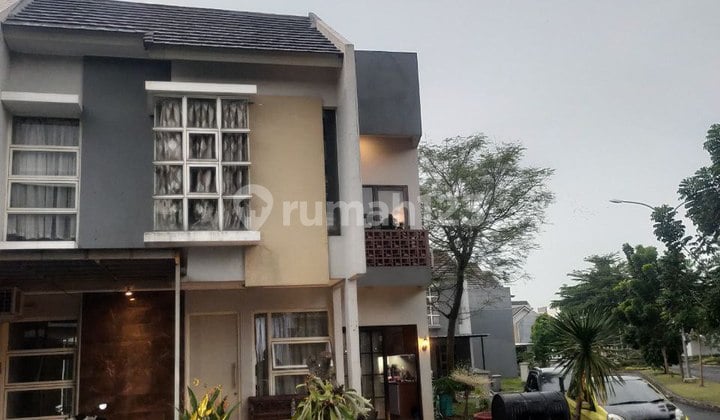 Rumah Furnish 2 Lantai Di Grand Wisata Bekasi