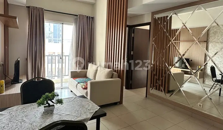 Apartemen 2BR BSD Dekat The Breeze, AEON - Apt. Saveria