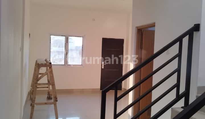Dijual Rumah Jelambar Baru Jakarta Barat