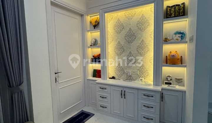 Dijual Cepat Rumah American Classic House Cengkareng Jakarta Barat
