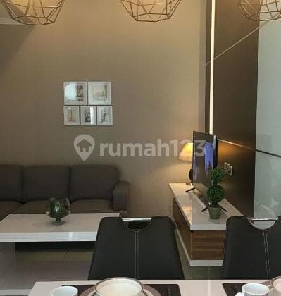 Sewa Apartemen Sudirman Park - Type 2 Bedroom Fully Furnished