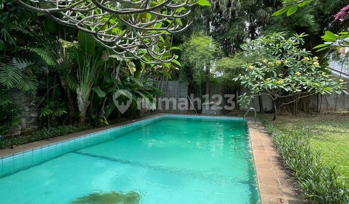 Dijual Murah Rumah Mewah 30 Jt/m² Di Kemang Dalam Jakarta Selatan, Halaman Luas, Jalan Lebar, Lokasi Tenang Dan Bebas Banjir