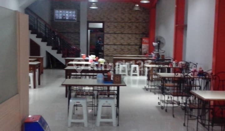 Ruko Strategis di Pasar Baru Pusat Perdagangan Kota Bandung