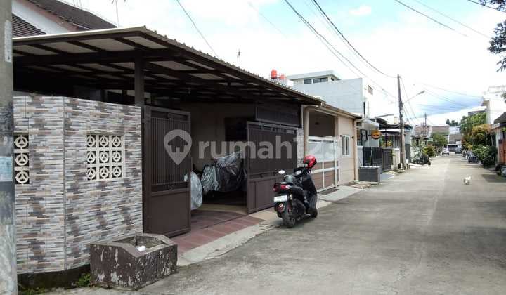 Rumah di Komplek Kinagara Regency Ciganitri Bojongsoang