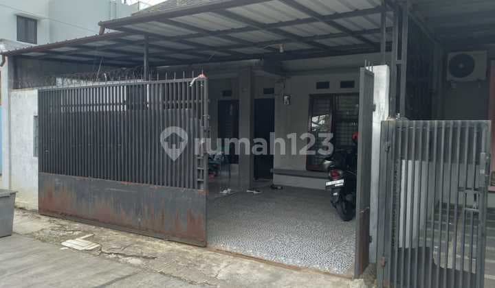 Rumah di Komplek Ciganitri Indah Residence Bojongsoang
