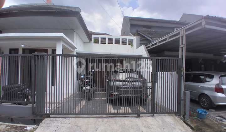 Rumah di Komplek Perumahan Ciganitri Bojongsoang