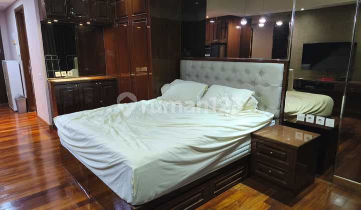Good Price!! Well Maintained Studio Room Kemang Village Residence