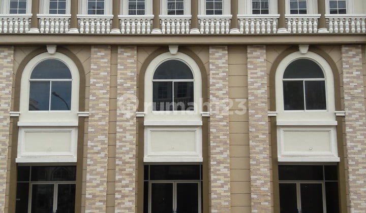 Ruko Sentra Niaga Uk 4,5X15 di Green Lake City Ruko Sentra Niaga Uk 4,5X15 di Green Lake City