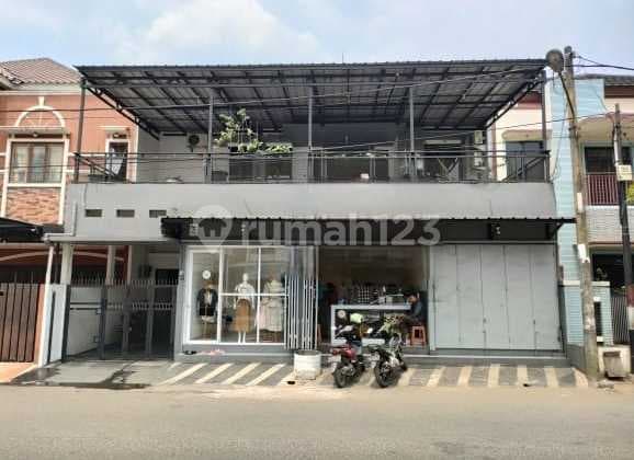 Rumah dan Kios di Boulevard Grand Galaxy City Bekasi