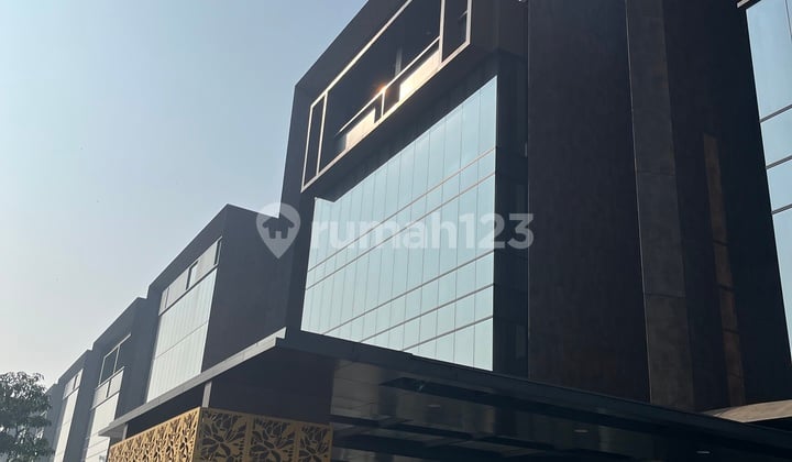 Capital Cove Premium Business Loft Bsd City 4 Lantai + 1 Basement