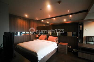 Dijual Apartemen El Royale bisa dapat passif income karena sedang tersewa, sudah fully Furnish siap pakai tinggal bawa koper saja