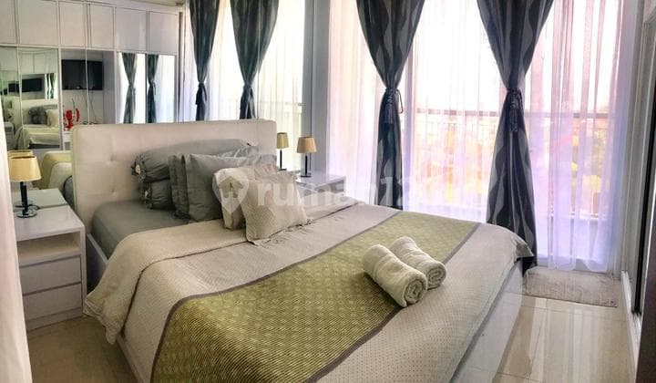 Dijual Apartemen Dago Suite jalan sangkuriang bandung Fully Furnished, tidak untuk disewakan. unit terawat posisi lantai tengah ideal