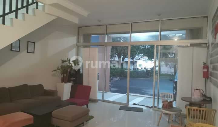 Disewakan ruko Asia tropis dekat Pemukiman dan Kawasan Bisnis Harapan Indah 2 Bekasi