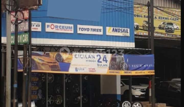 Gudang Tempat Usaha Strategis di Pinggir Jalan Raya Bekasi