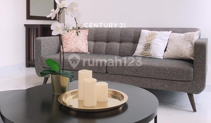 Rumah Full Furnished Bergaya Modern di Cluster Semayang Jgc