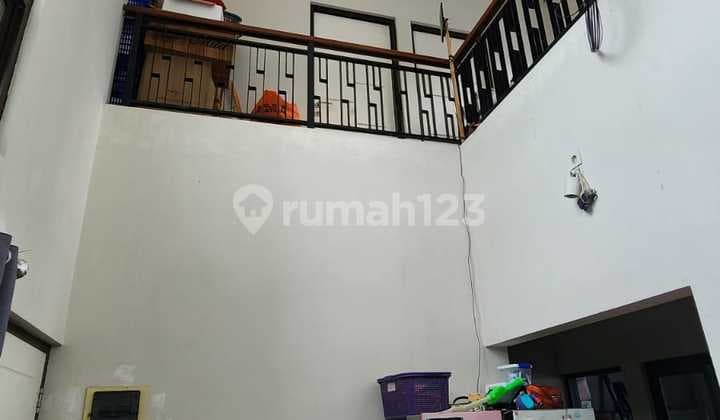 Rumah 2 Lantai Bagus Siap Huni Dalam Cluster Metland Menteng