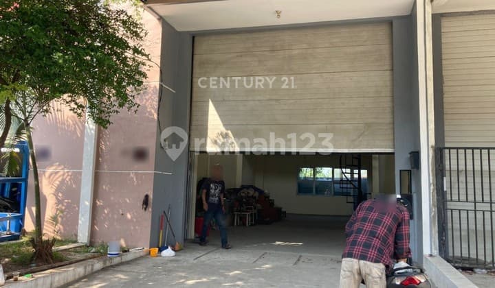 For Sale 2-Story Ready-to-Occupy Warehouse in Bizpark Cakung, East Jakarta