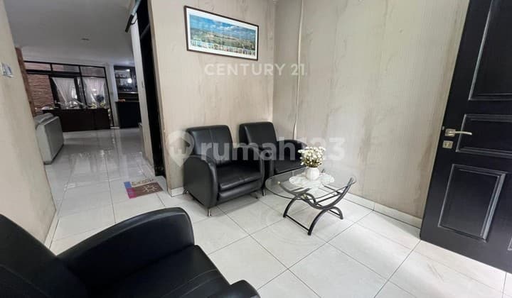 Dijual Rumah Full Furnish di Taman Modern Cakung Jakarta Timur