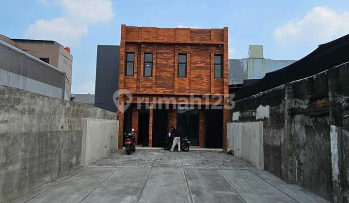 Ruko Bagus Siap Pakai Strategis di Ujung Menteng Cakung Jakarta