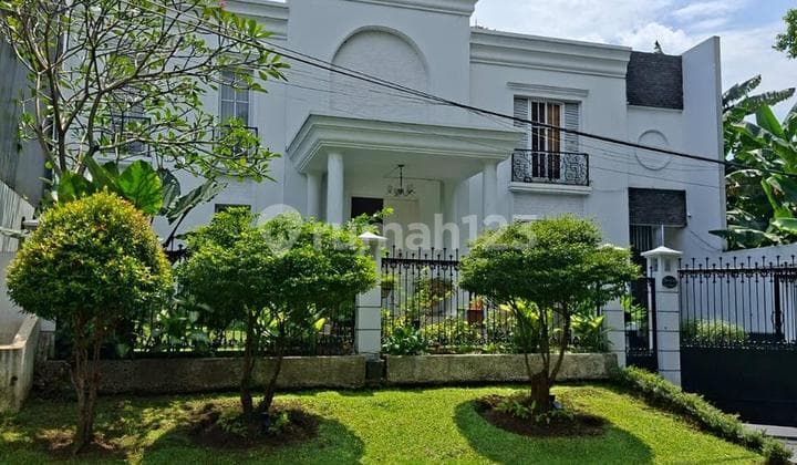 Rumah Mewah Strategis Bebas Banjir di Pondok Indah Jakarta