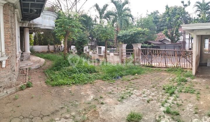 Cipete Rumah Tua Bebas Dirubuhkan, Depan Jalan, Utk Padel