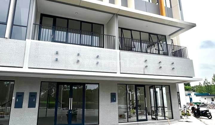 Dijual Ruko Langka Hadap Jalan The Loop, BSD City