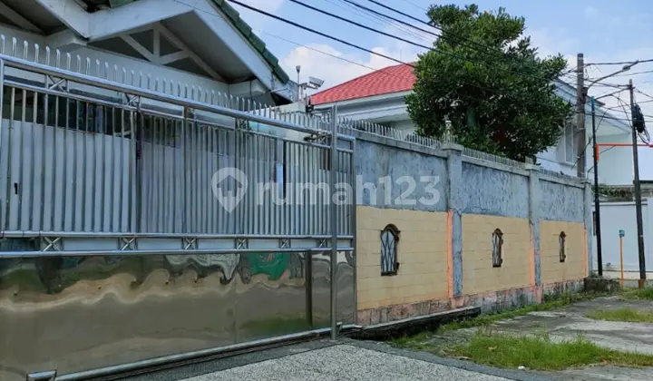 Rumah Bagus Siap Huni Jakarta Barat