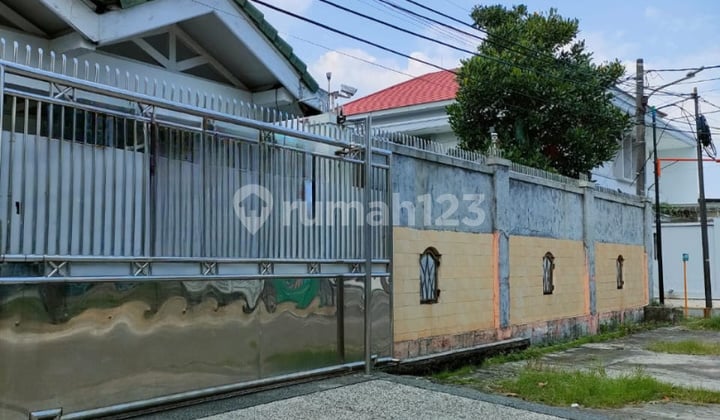 Rumah Bagus Siap Huni Jakarta Barat
