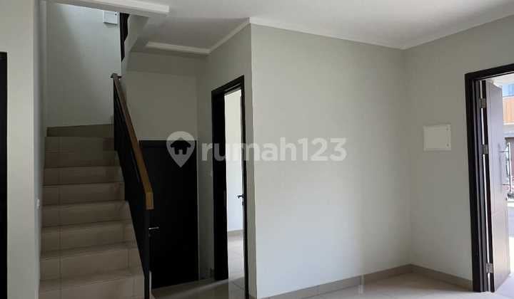 Rumah Minimalis Modern Siap Huni di Harapan Indah Bekasi