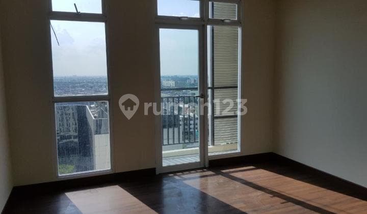 Super Cheap Type Studio at Puri Orchard Apartment, West Jakarta