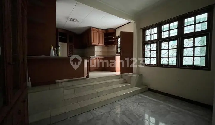 Rumah Luas & Bagus di Kelapa Gading, Jakarta Utara